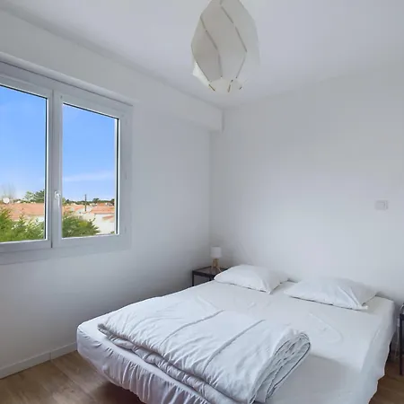 Apartman A 200m De La Plage, Pour 4 *