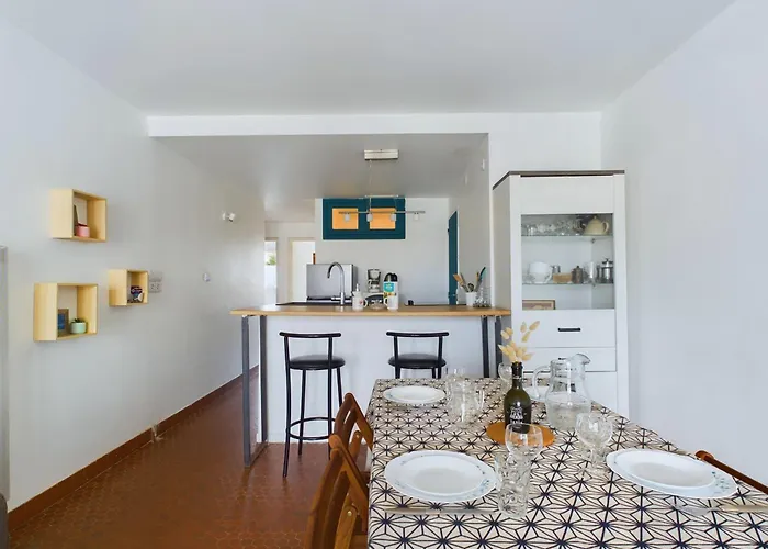 à 200m De La Plage, Pour 4 * Plage-des-Demoiselles